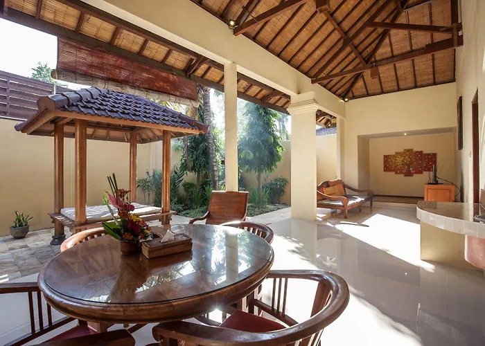 Putri Bali Seminyak (Bali)
