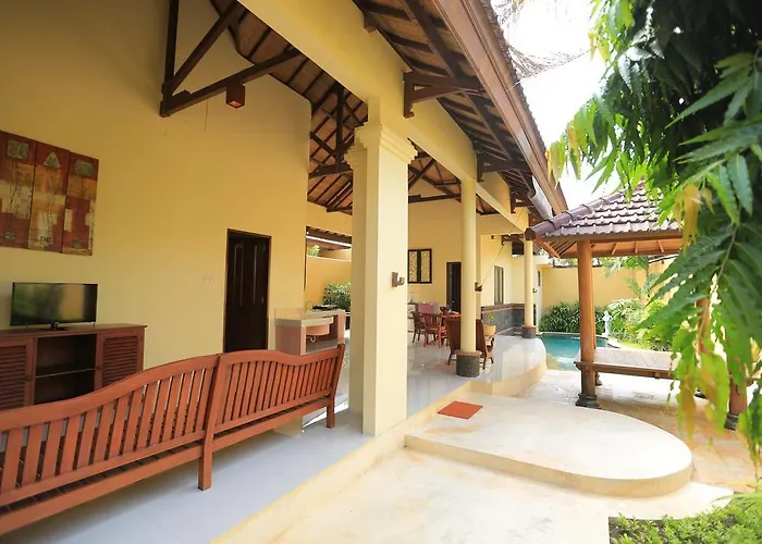 Putri Bali Seminyak (Bali)