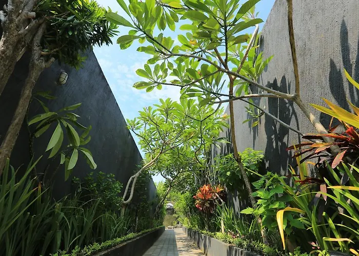 Putri Bali Villa *
